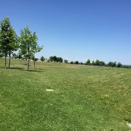 In Holiday Fort Golf Club Апартаменты *