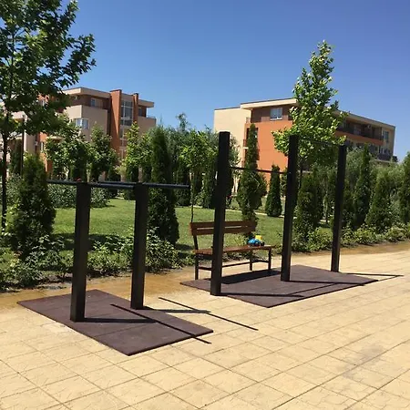 In Holiday Fort Golf Club Апартаменты